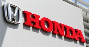 1827 Honda valgusreklaamtahed ja logo Honda valgusreklaamtähed ja logo 