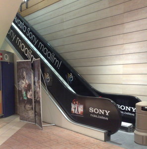 2106 Sony Reklaam eskalaatoril Sony Reklaam eskalaatoril