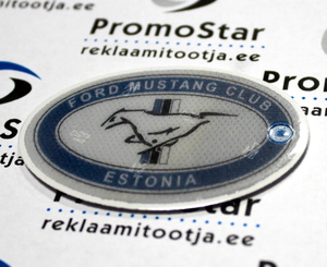 3692 Mustang Club ovaalne helkur logoga. Mustang Club ovaalne helkur logoga. 