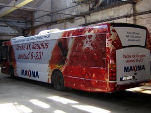 3719 Maxima reklaambuss Kohtla Jarvel Maxima reklaambuss Kohtla Järvel